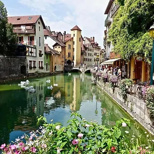 Hyper Center 100m From The Lake! Annecy